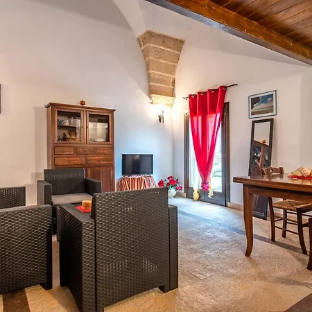 Holiday home La Corte Dei Templari Nicola